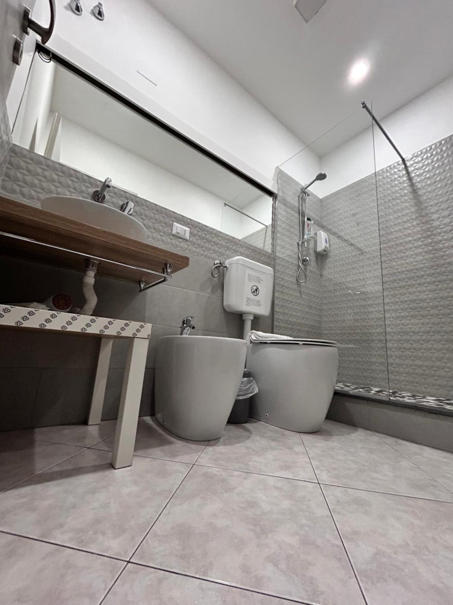 Pacini 88 Rooms And Apartment Catania Centro Buitenkant foto