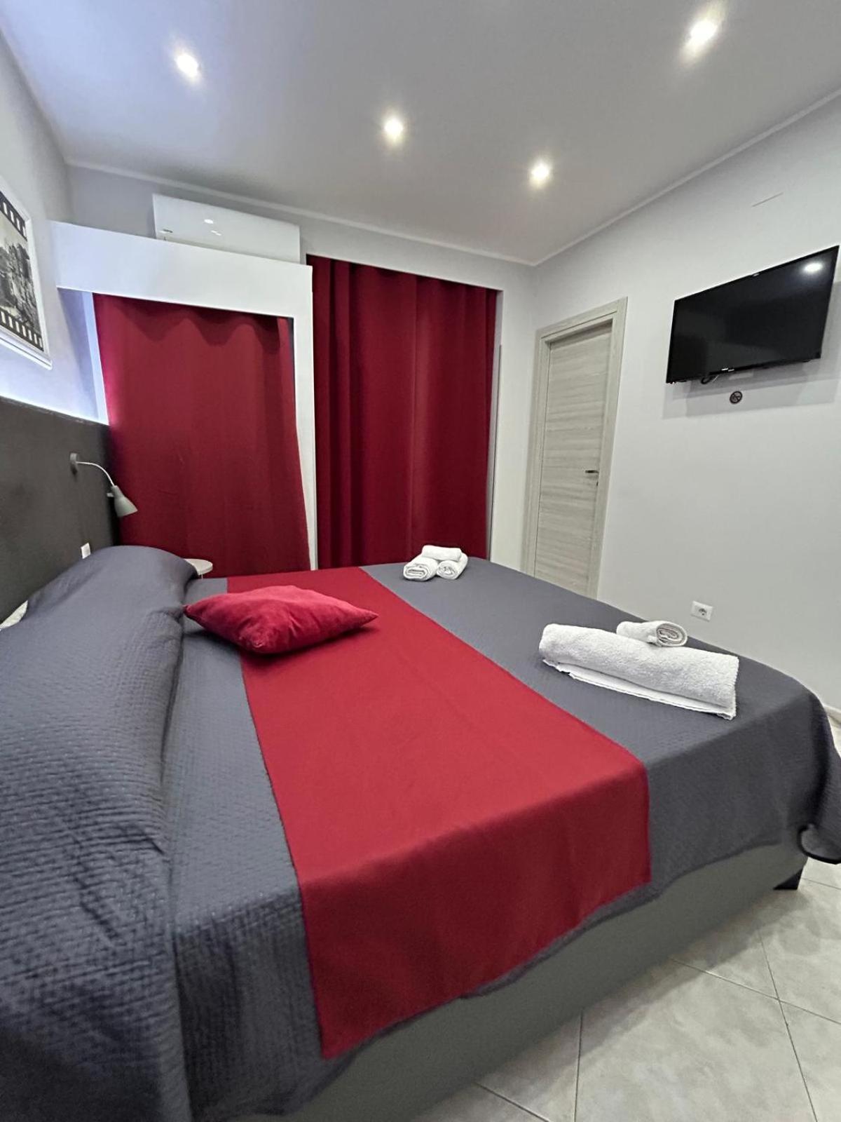Pacini 88 Rooms And Apartment Catania Centro Buitenkant foto