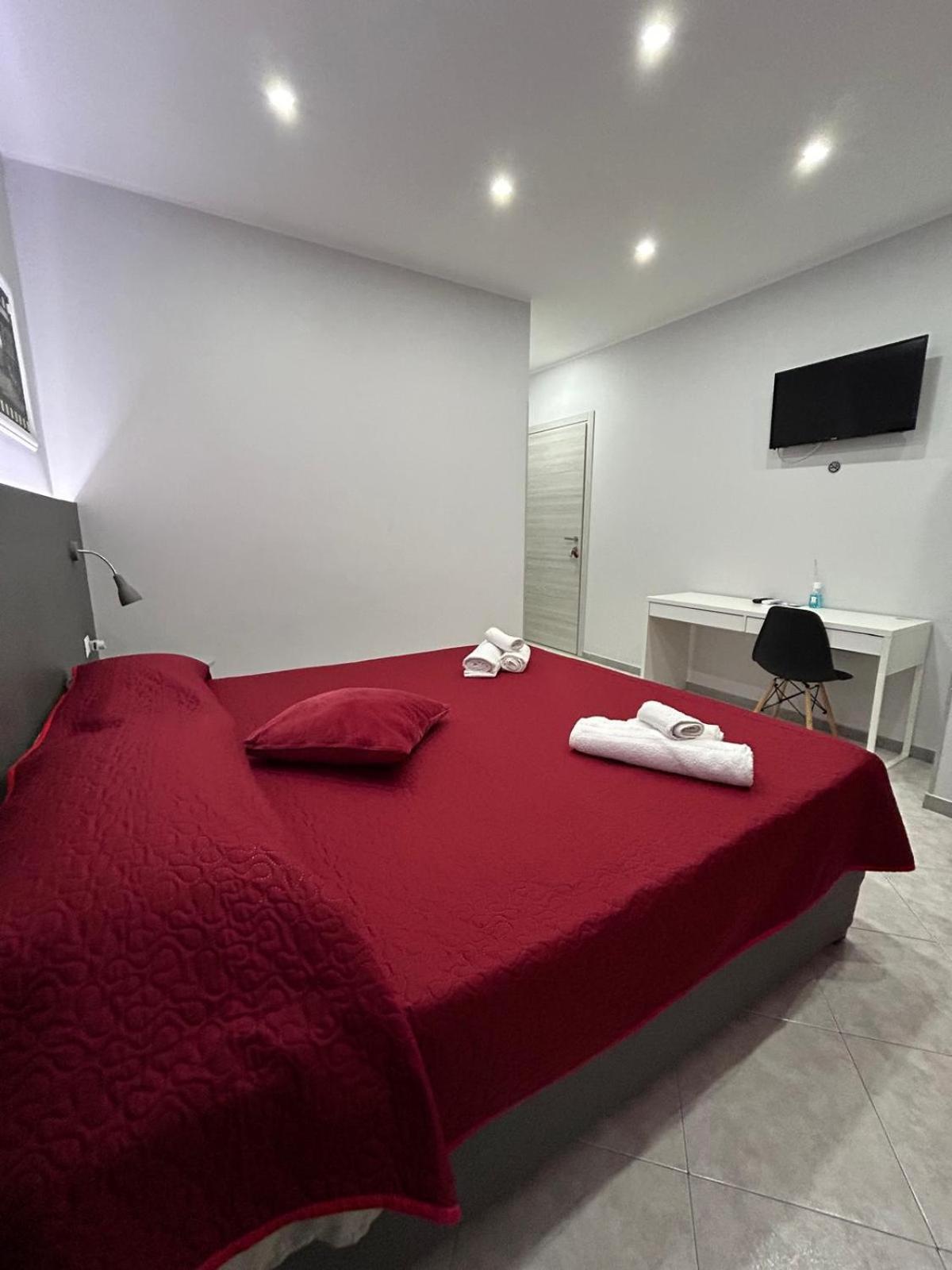 Pacini 88 Rooms And Apartment Catania Centro Buitenkant foto