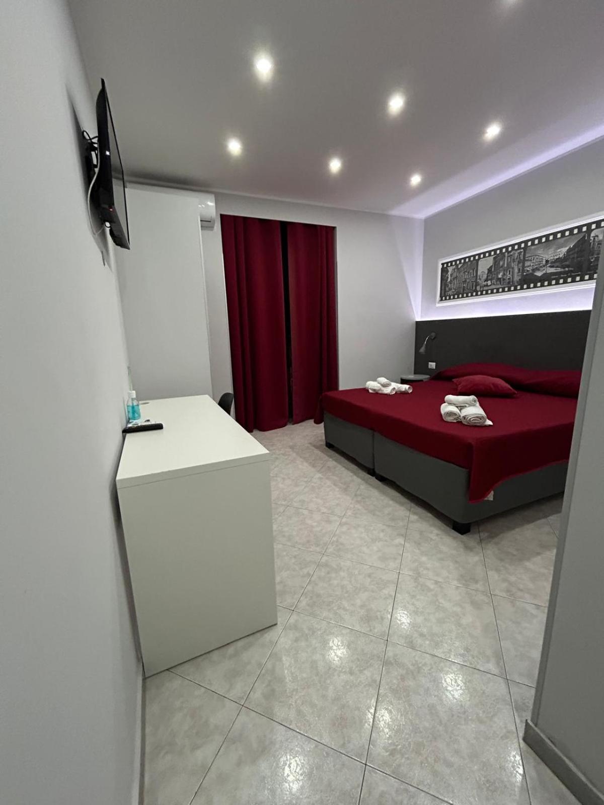 Pacini 88 Rooms And Apartment Catania Centro Buitenkant foto