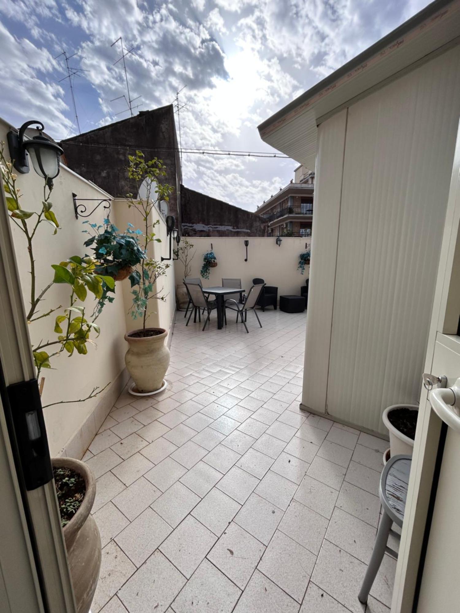 Pacini 88 Rooms And Apartment Catania Centro Buitenkant foto